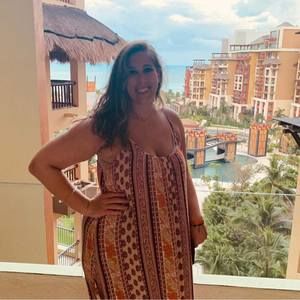 Meet your Posher, Racquel